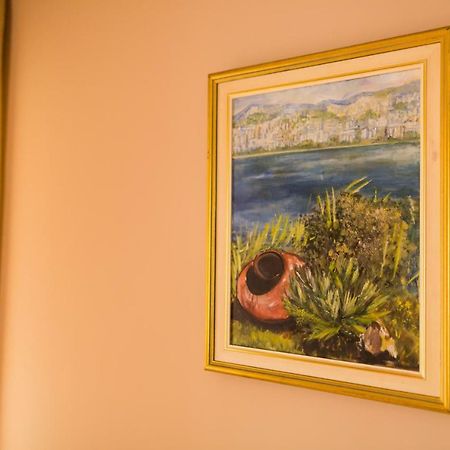 Mereti Hotel Боржоми Екстериор снимка