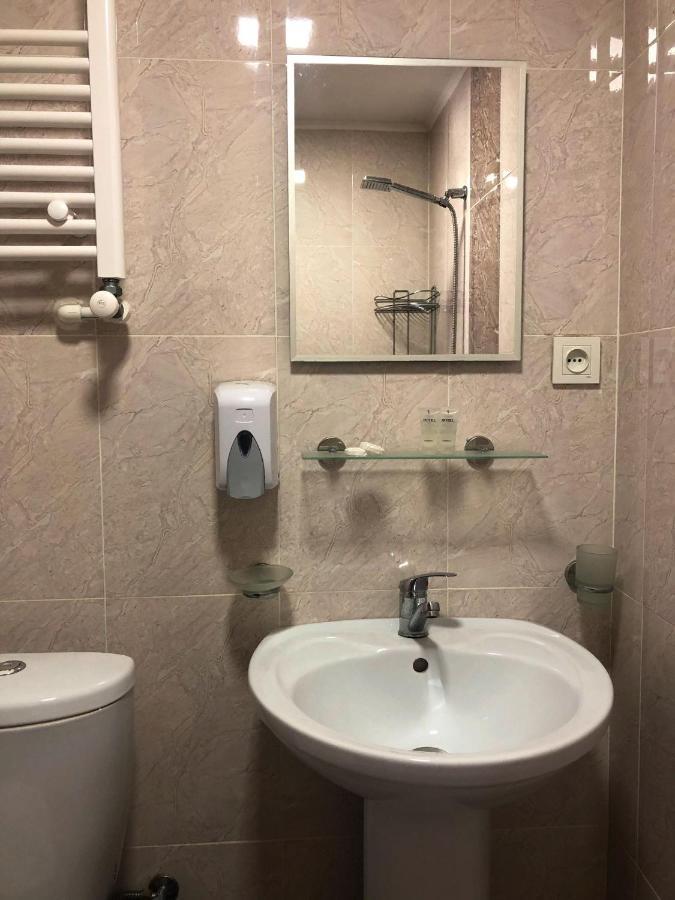 Mereti Hotel Боржоми Екстериор снимка