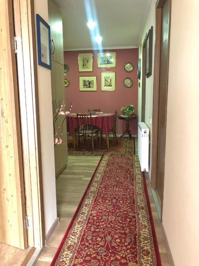 Mereti Hotel Боржоми Екстериор снимка