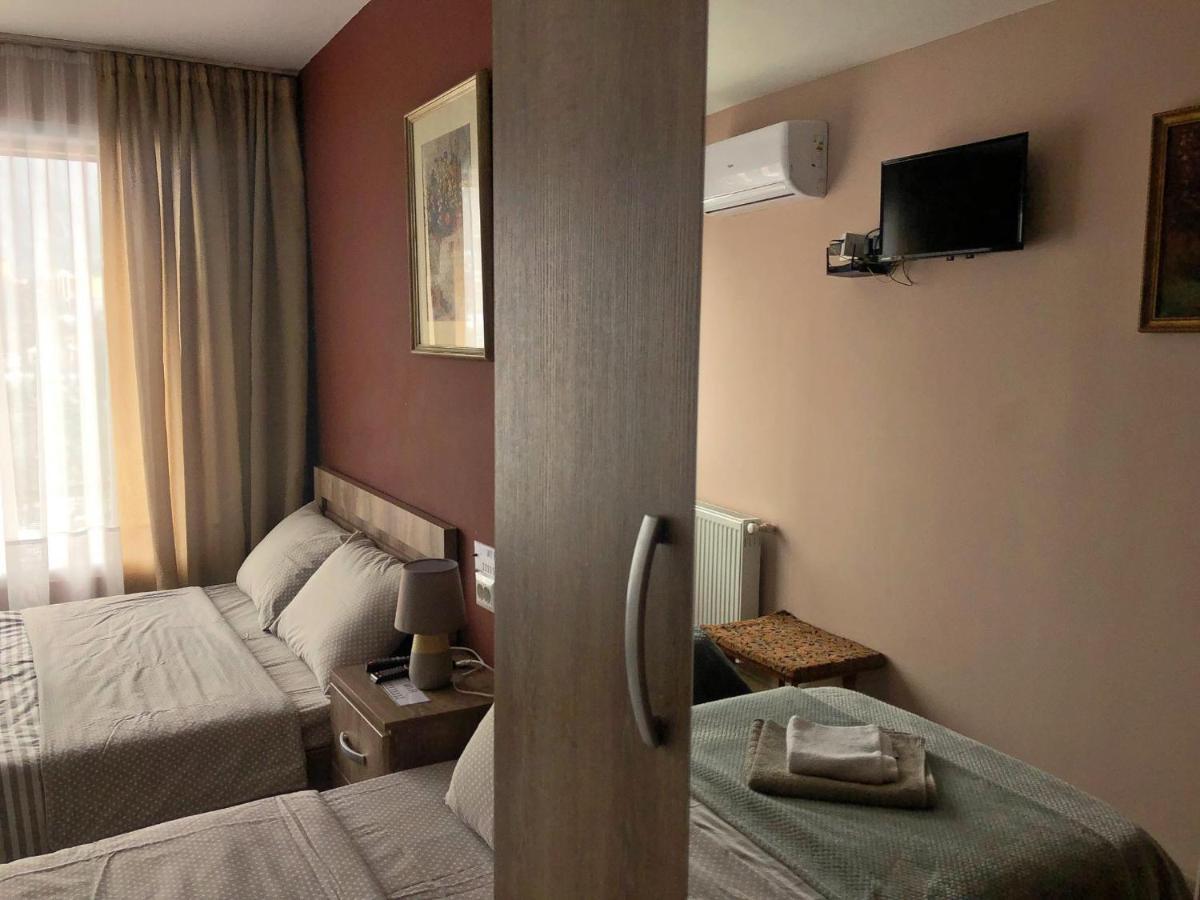 Mereti Hotel Боржоми Екстериор снимка