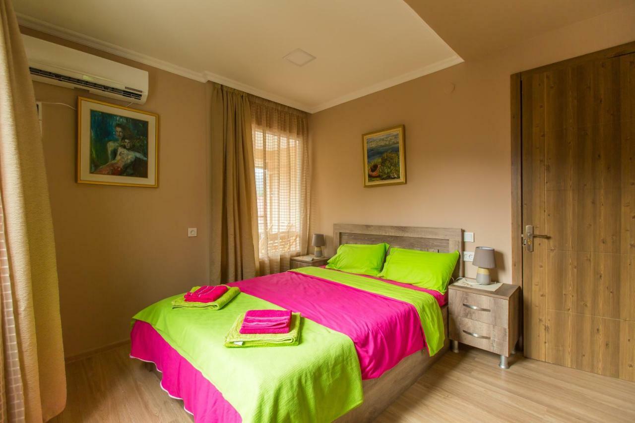Mereti Hotel Боржоми Екстериор снимка